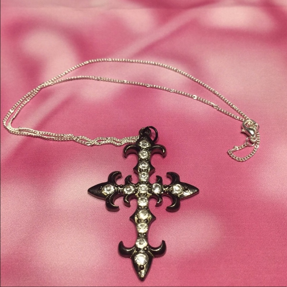 Zinc Alloy metal Cross Necklace